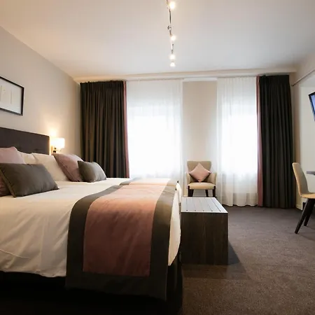 Hotel Logis Restaurant Du Moulin Ligneuville